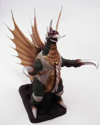 Kaiju Japanese Giant Monster Godzilla vs GIGAN Polyester Resin Figure X-PLUS USA Toho Studios