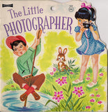 The LITTLE PHOTOGRAPHER Artcraft No. 634 Illustrated Die Cut Childrens Kid Book Photography N. V. Gebr. Keesmaat, 1967