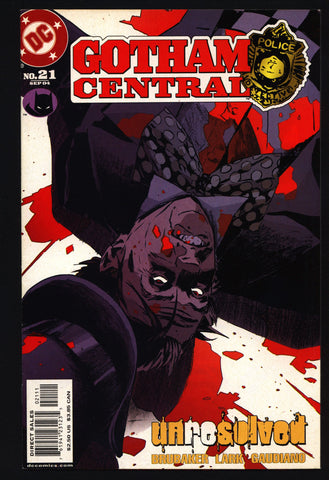 BATMAN GOTHAM CENTRAL #21 Ed Brubaker, Michael Lark,Dark Knight,Mean Streets, Detective,Crime,Comic Book