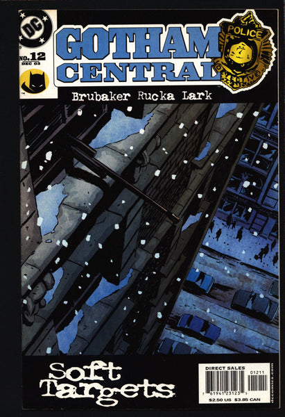 BATMAN GOTHAM CENTRAL #12 Tie-in to Gotham Television series,Ed Brubaker, Michael Lark,Dark Knight,Mean Streets, Detective,Crime,Comic Book